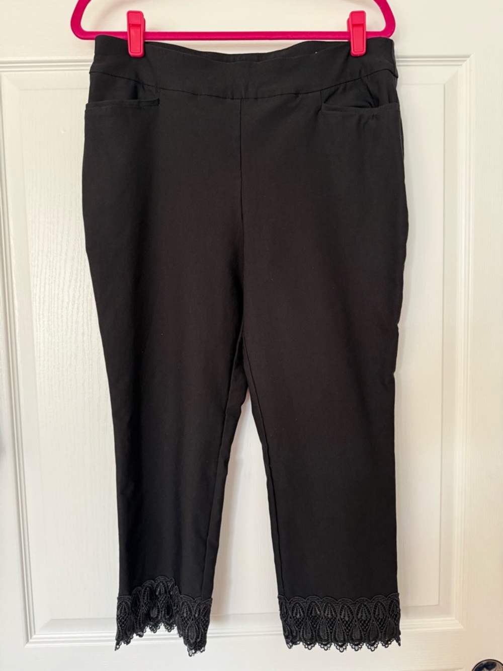 Black Women's Cropped Ponte Pants with Lace Hem